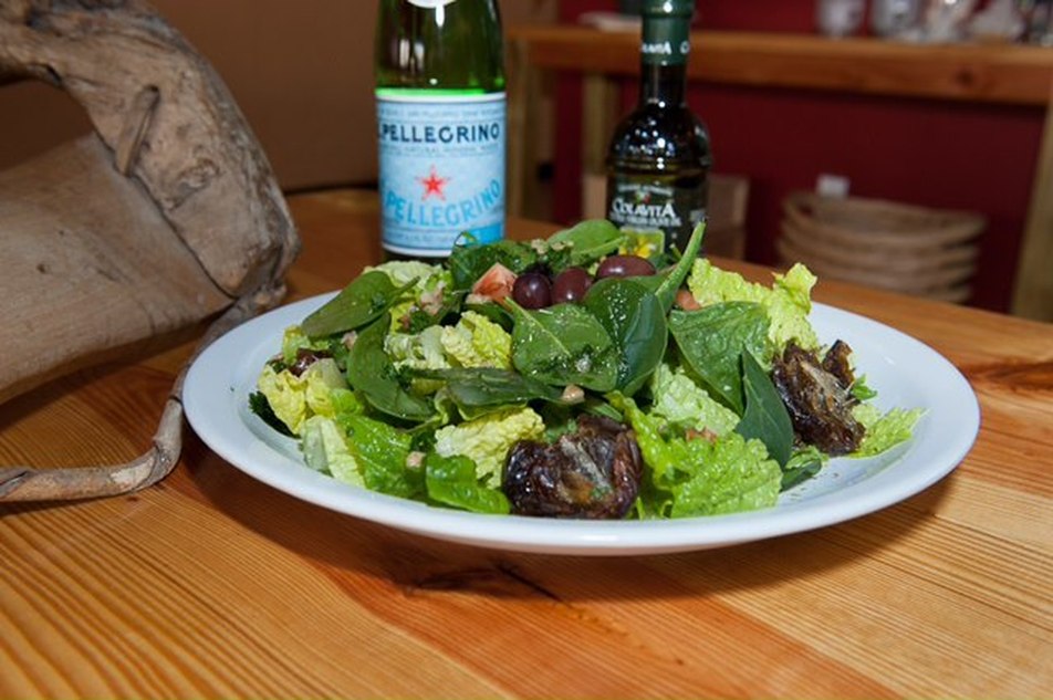 Green Lettuce USA Restaurant Downtown Greenville SC - Greek salad