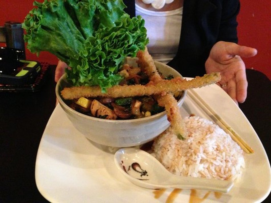 TakoSushi Asian Southwestern Restaurant Downtown Greenville - Asian Lettuce Wraps